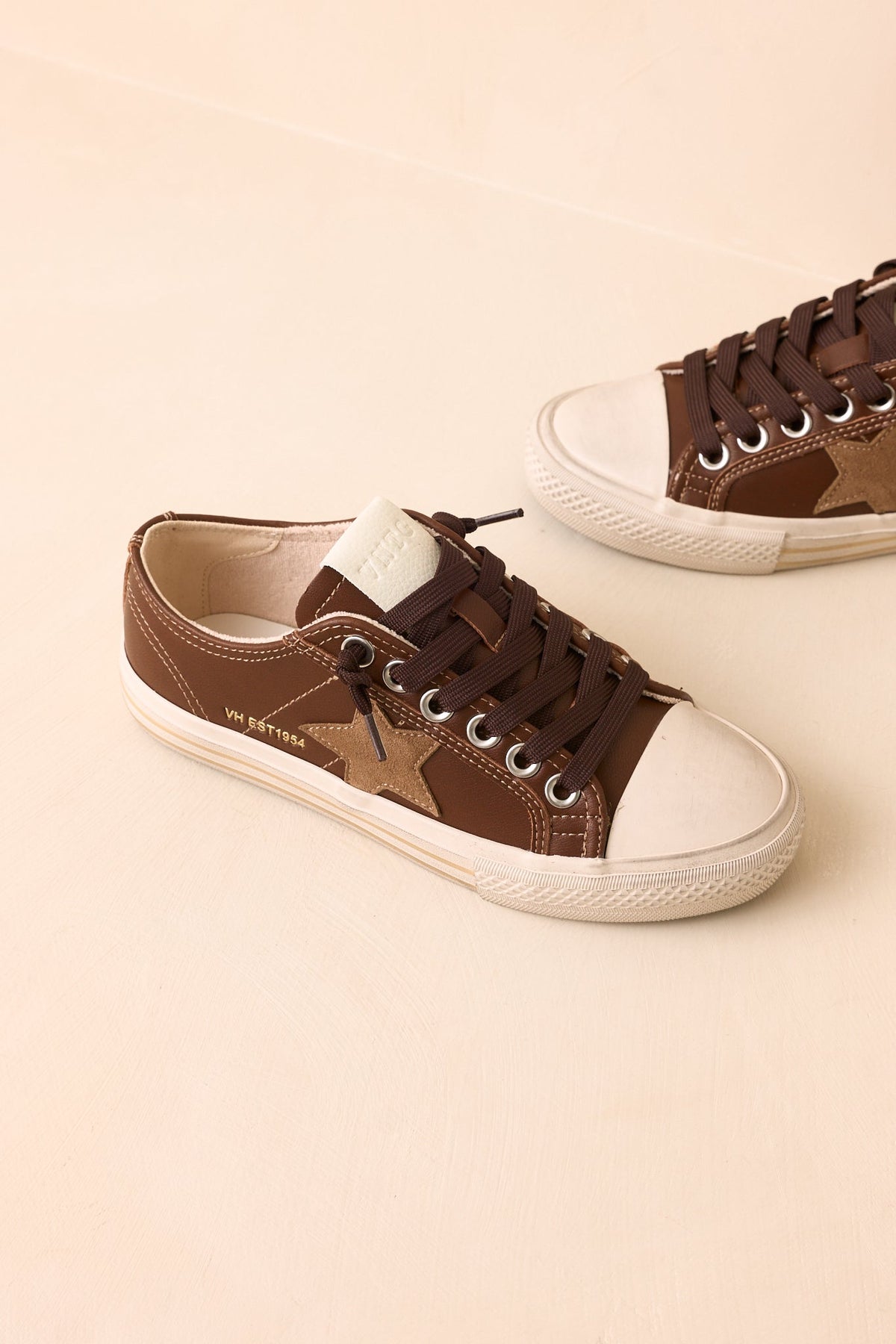 Zapatillas de cuero marrón chocolate
