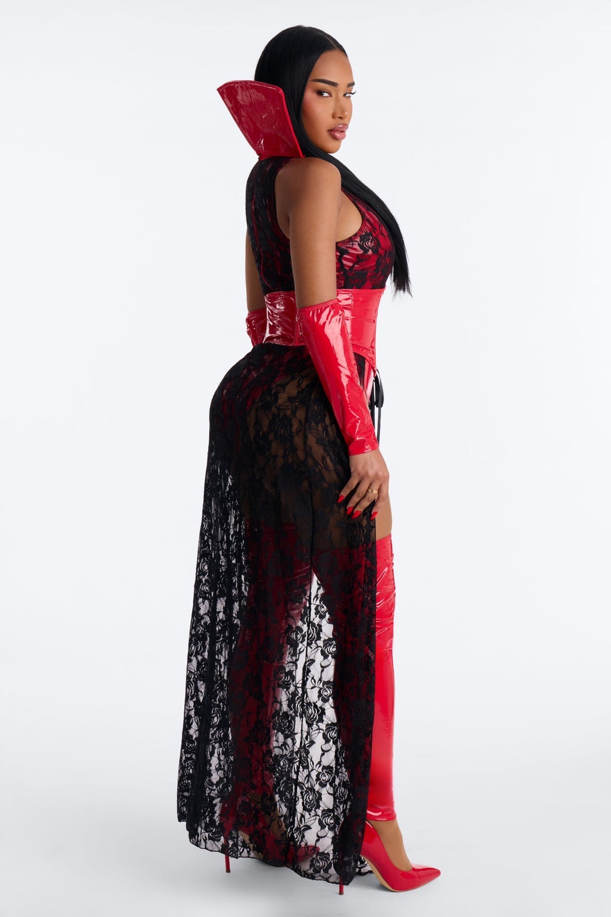 Conjunto de disfraz de Halloween Seductive Fang de 5 piezas – conjunto rojo y negro