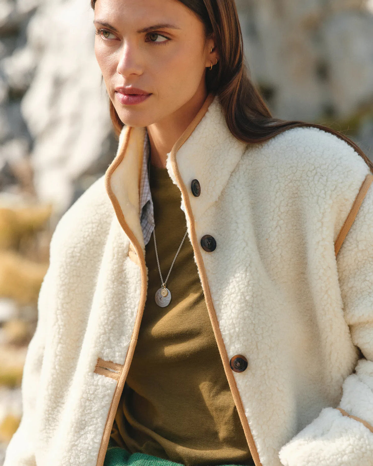 Chaqueta con botones color crudo - foto 5