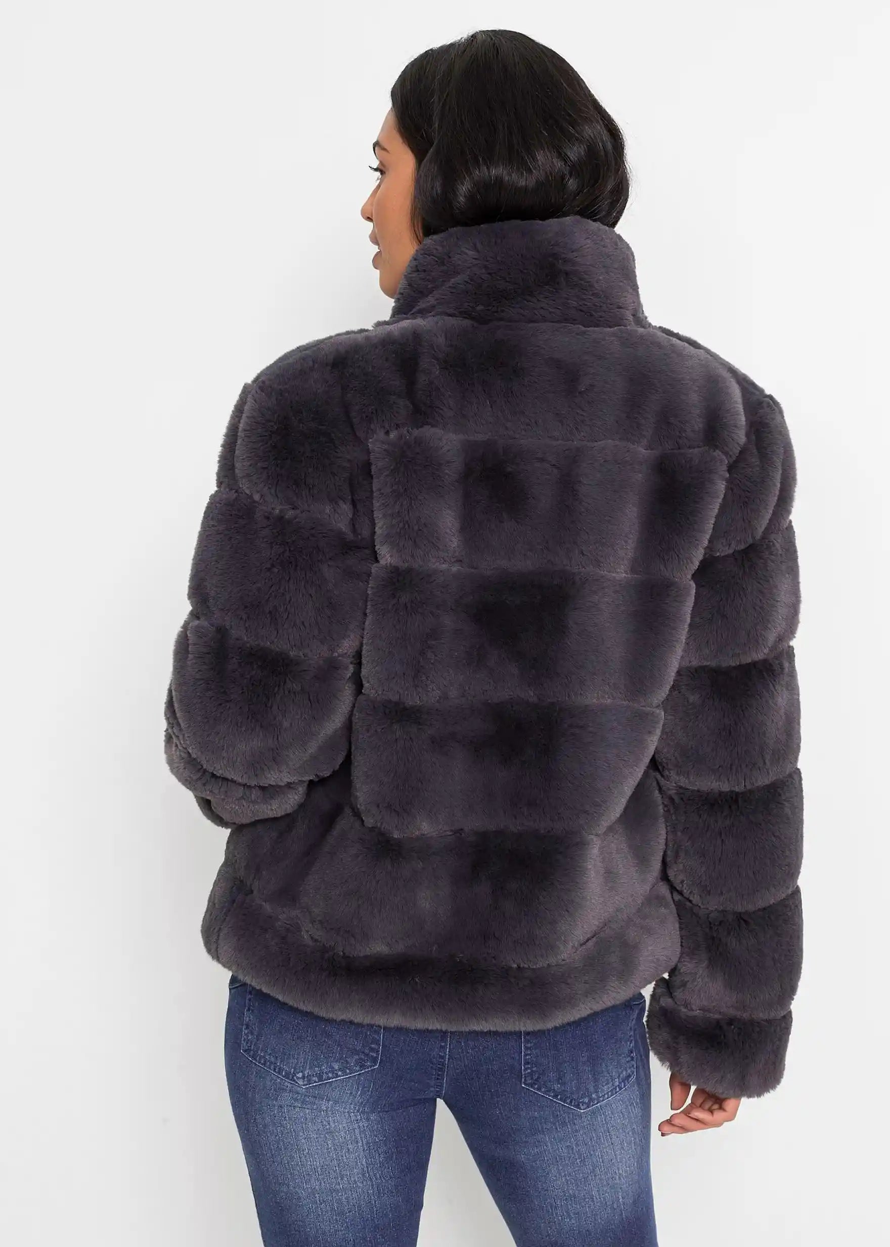 Chaqueta corta de pelo sintético antracita