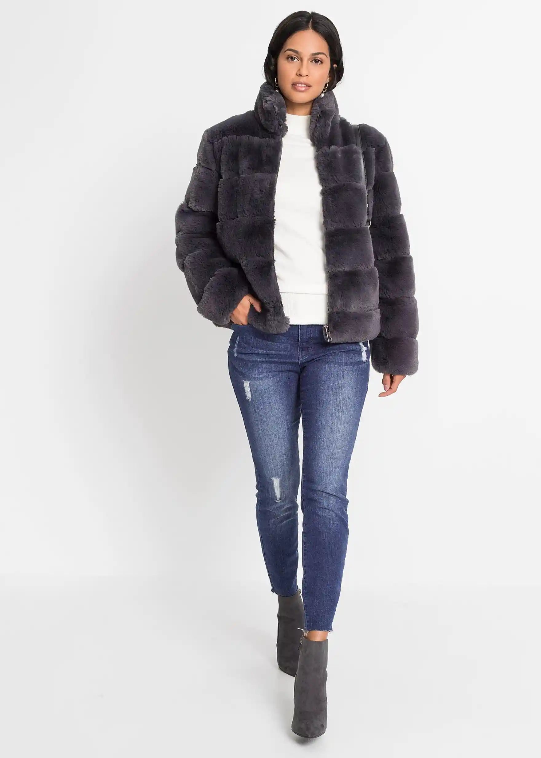 Chaqueta corta de pelo sintético antracita