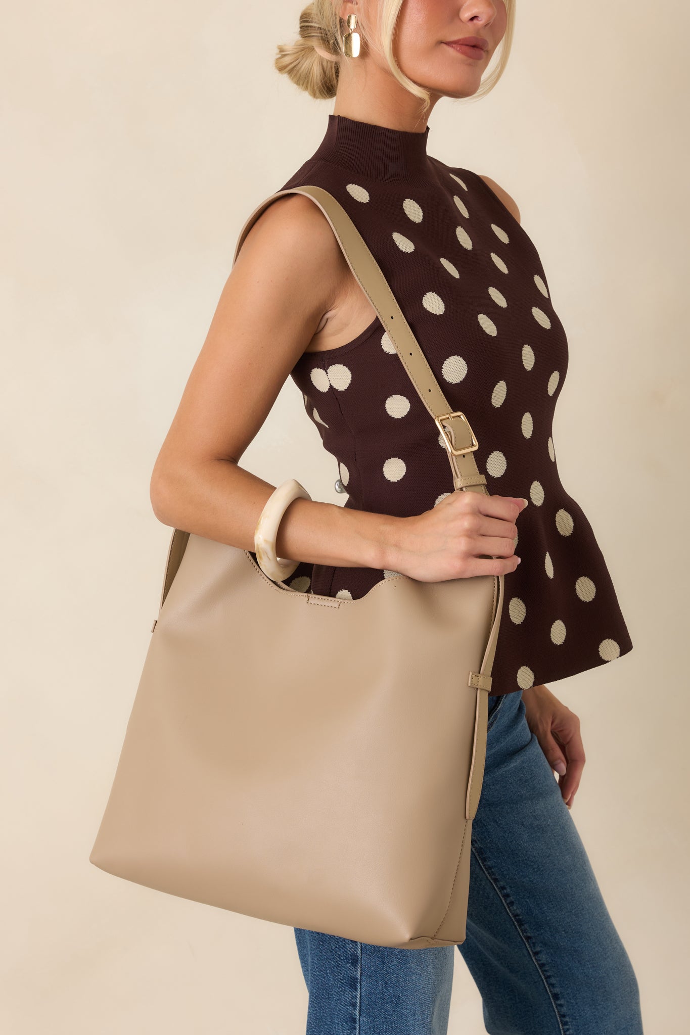 Bolso de hombro topo