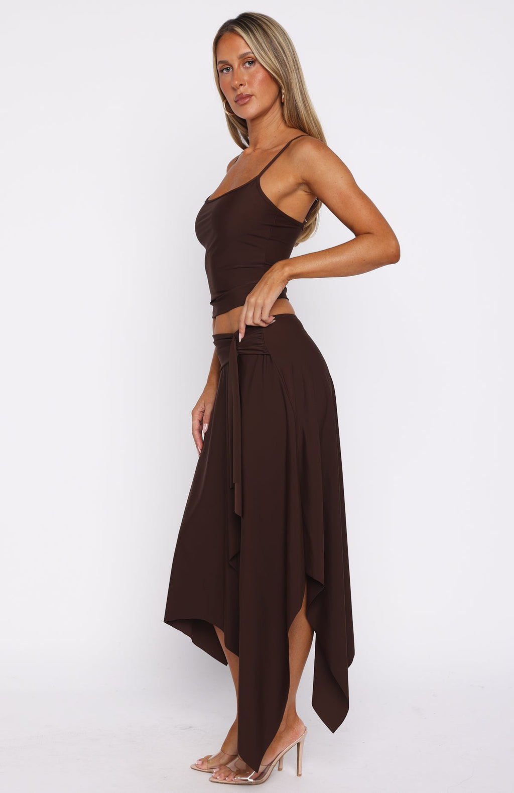 Falda midi color chocolate