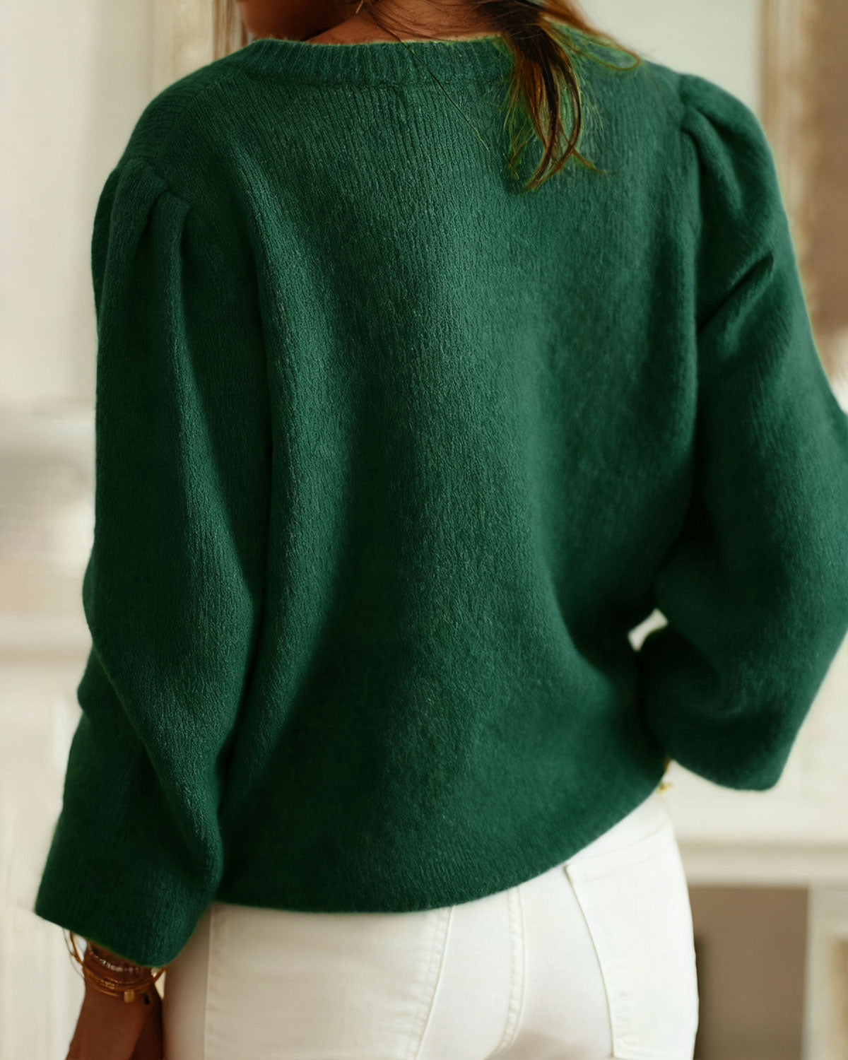 Cárdigan de punto verde elegante con cuello redondo