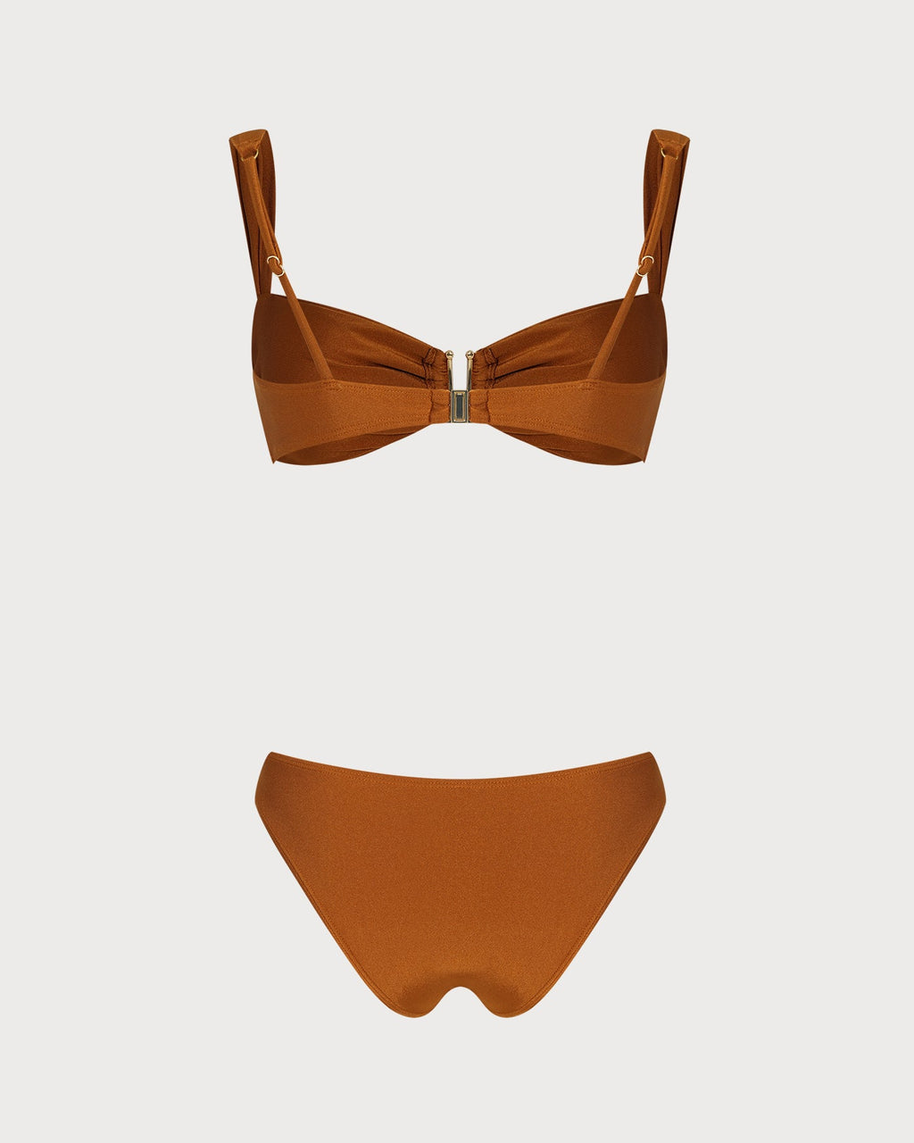 Conjunto de bikini triangular de cintura natural color caramelo