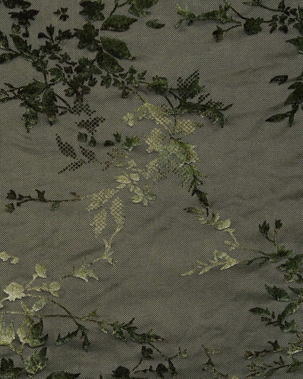 Vestido de malla verde con estampado floral