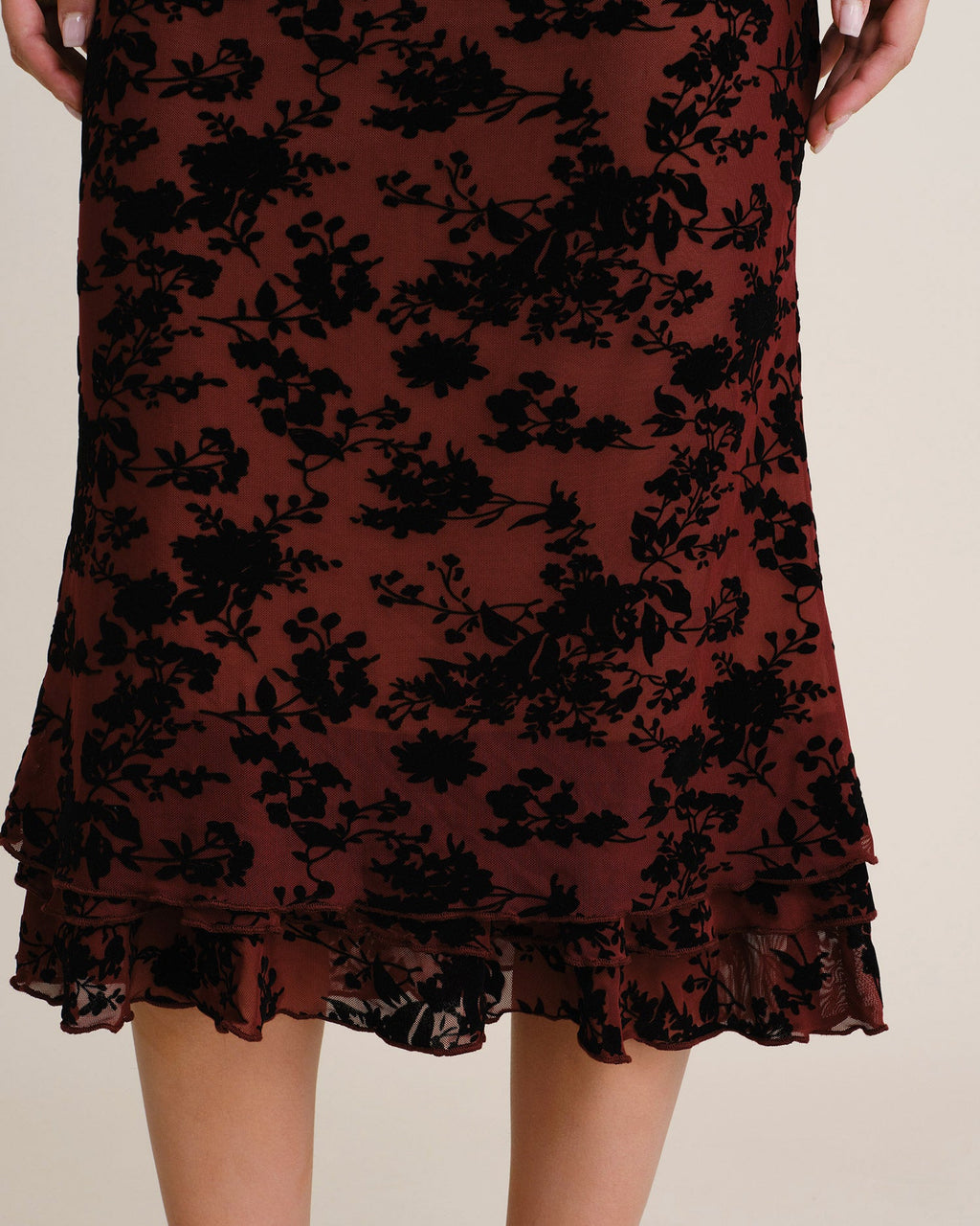 Vestido elegante de sirena con volantes
