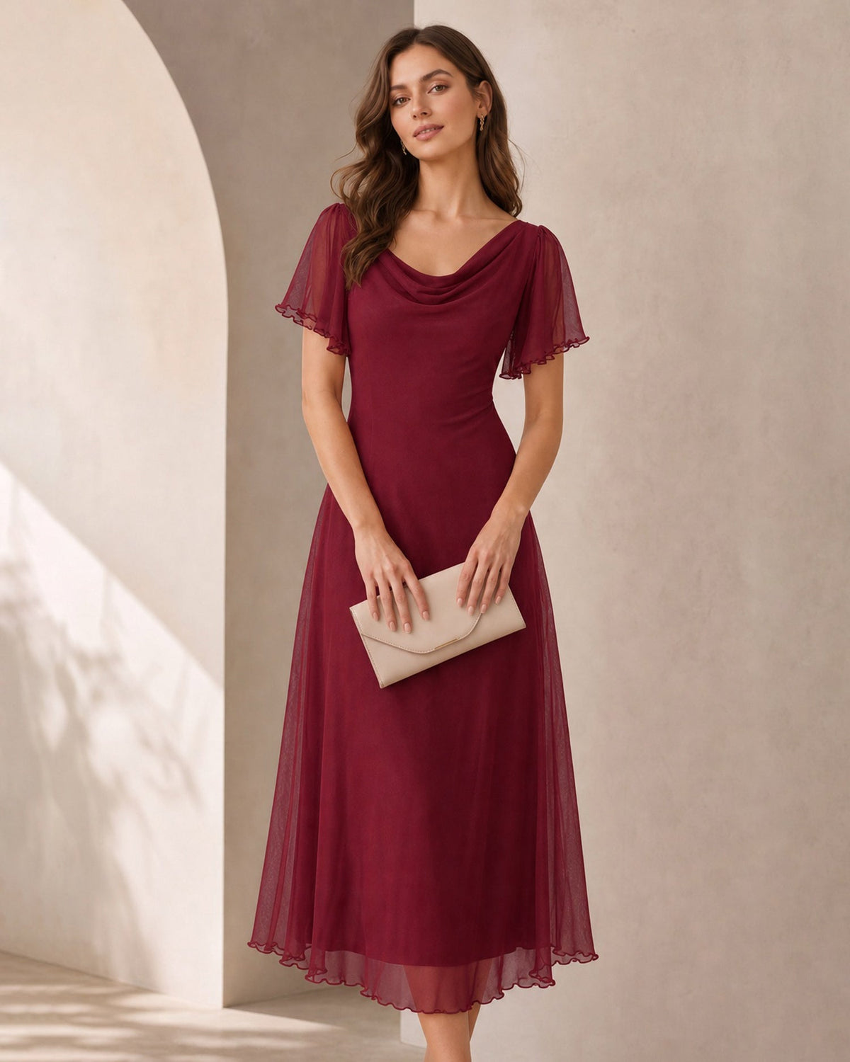 Vestido elegante rojo de malla