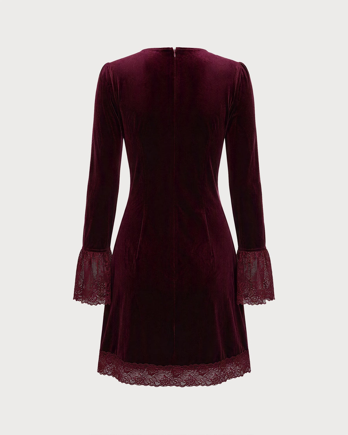 Vestido mini de terciopelo color vino con escote en V y encaje
