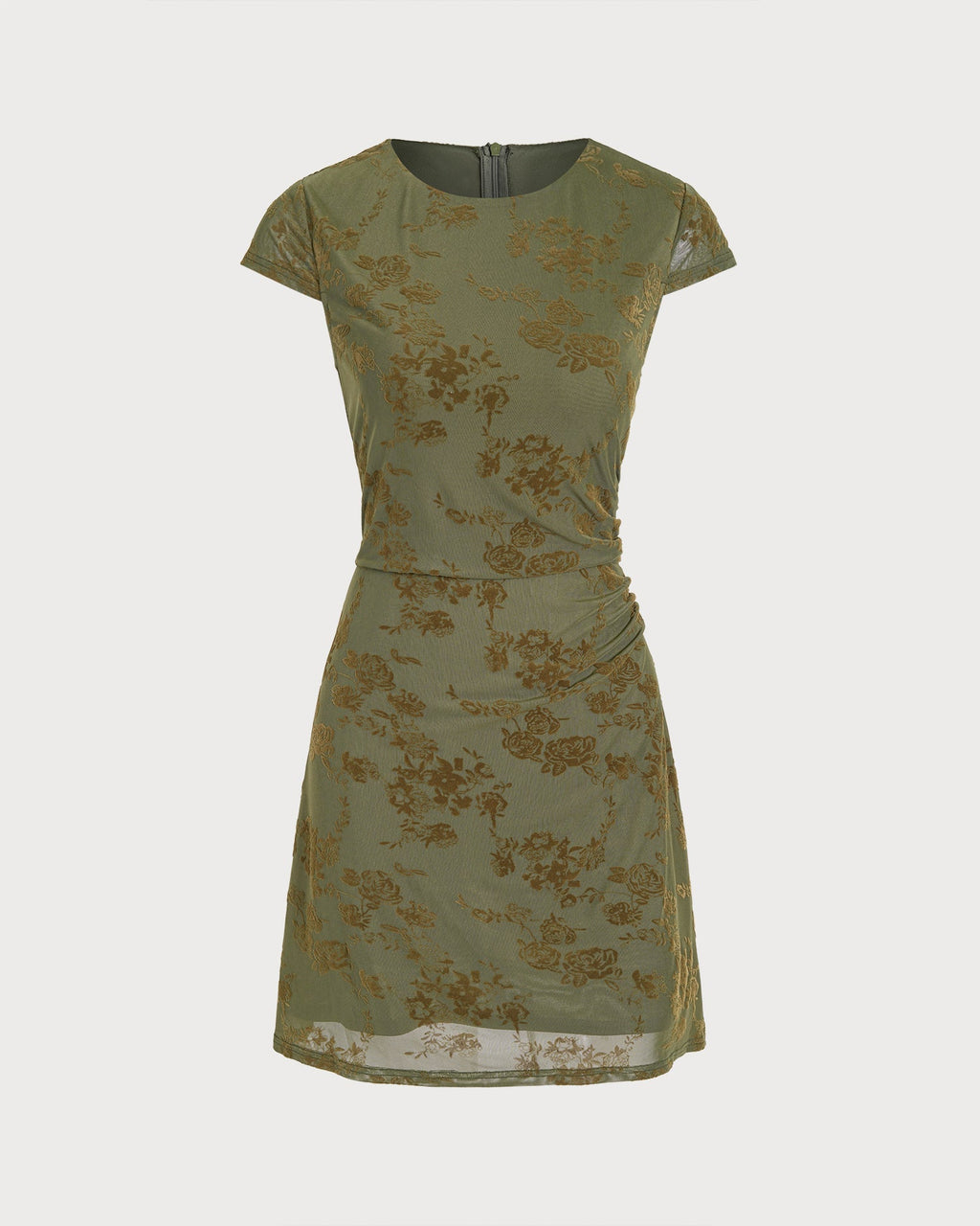 Vestido mini coqueto de malla verde con estampado floral y fruncido