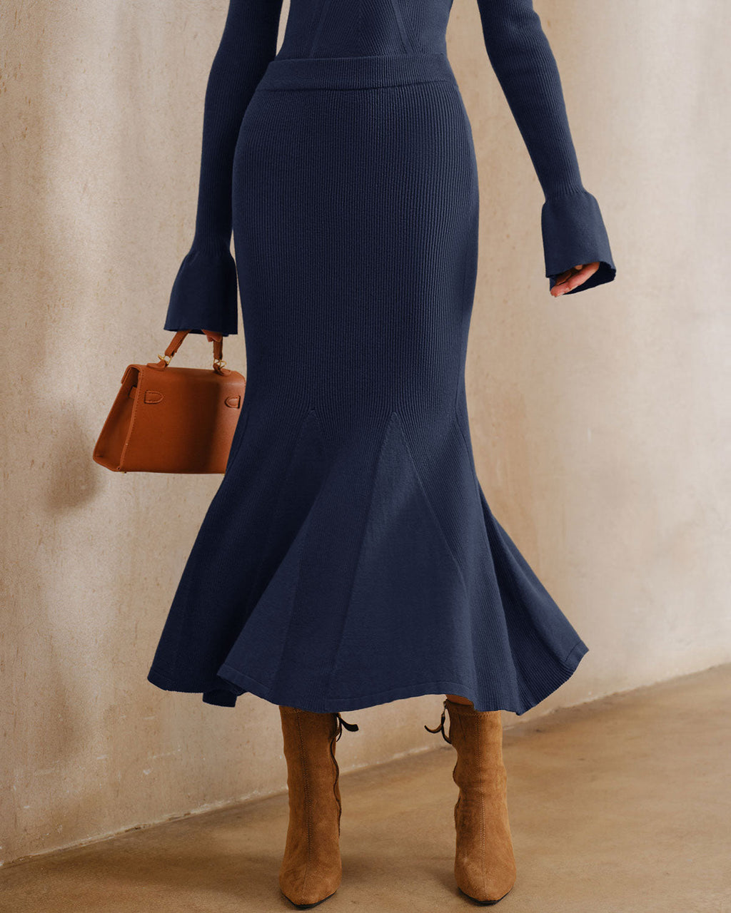 Falda midi de punto estilo sirena azul marino