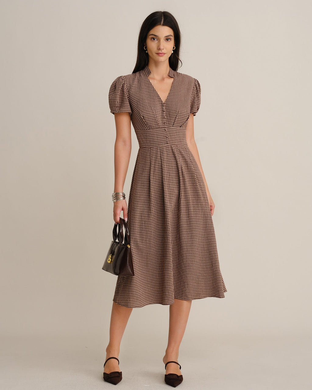 Vestido elegante marrón de cuadros
