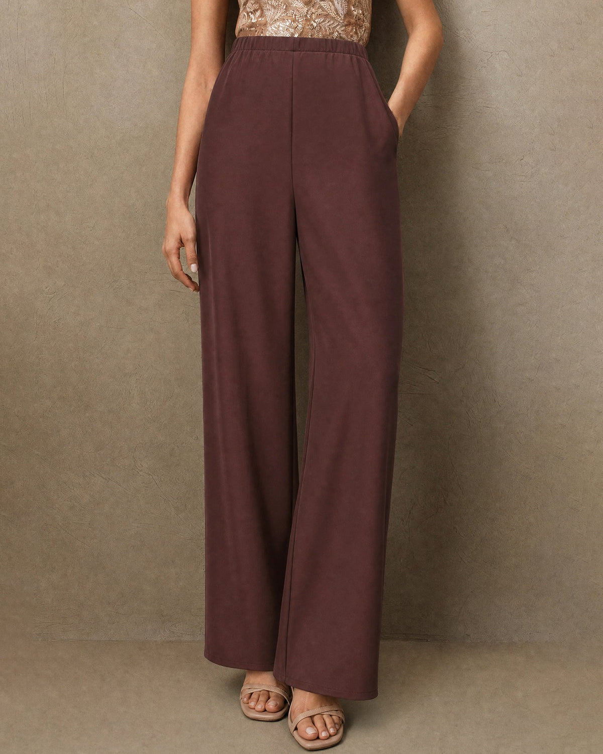 Pantalones informales con cintura elástica