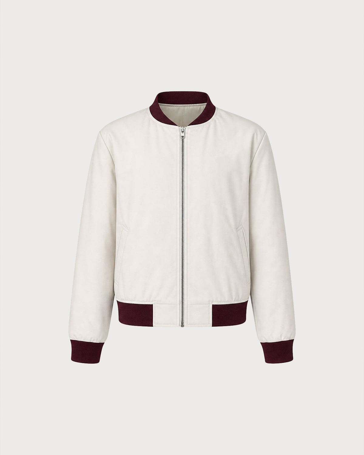 Chaqueta en blanco roto con bolsillos de cremallera en contraste