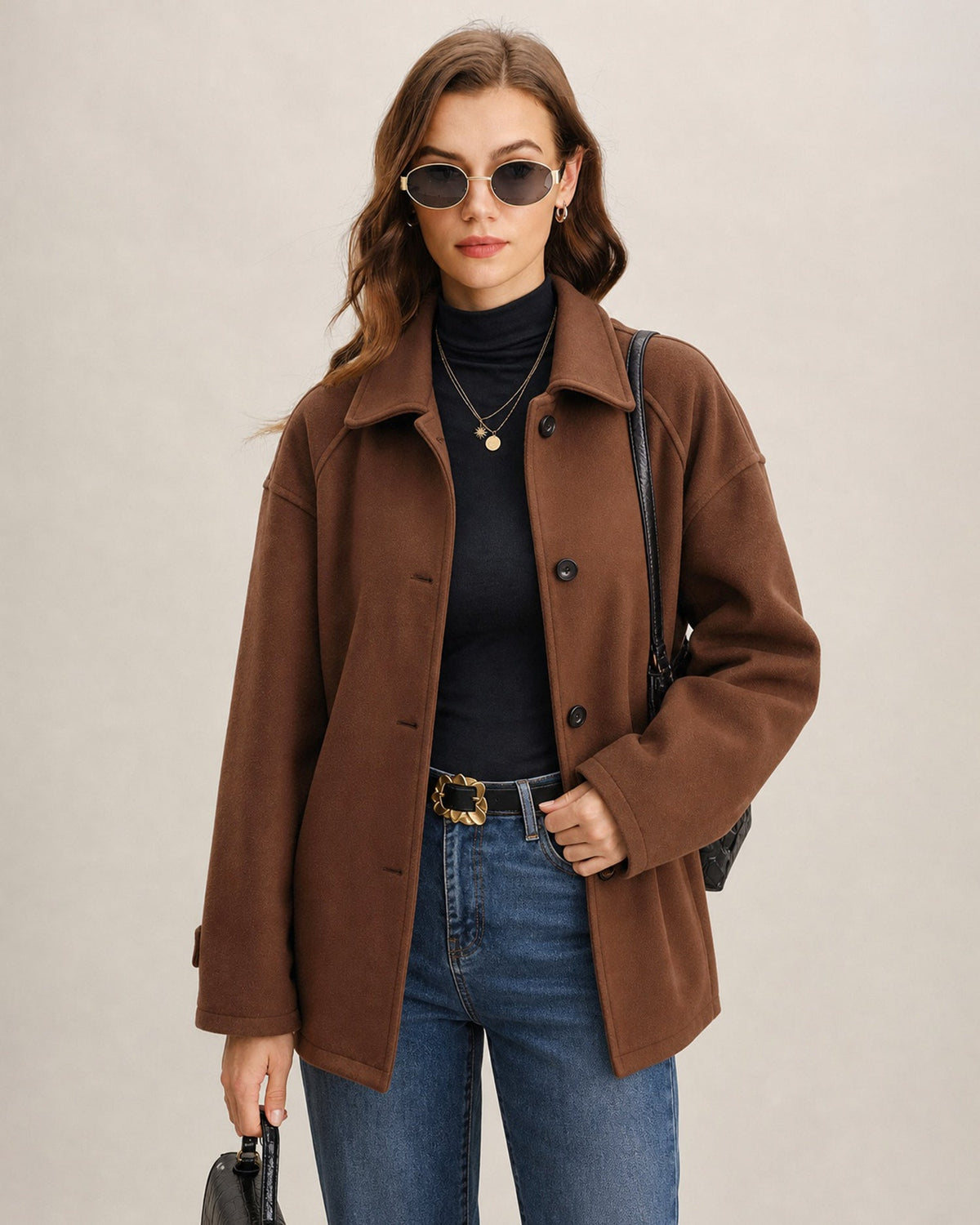 Chaqueta clásica marrón lisa de botonadura sencilla
