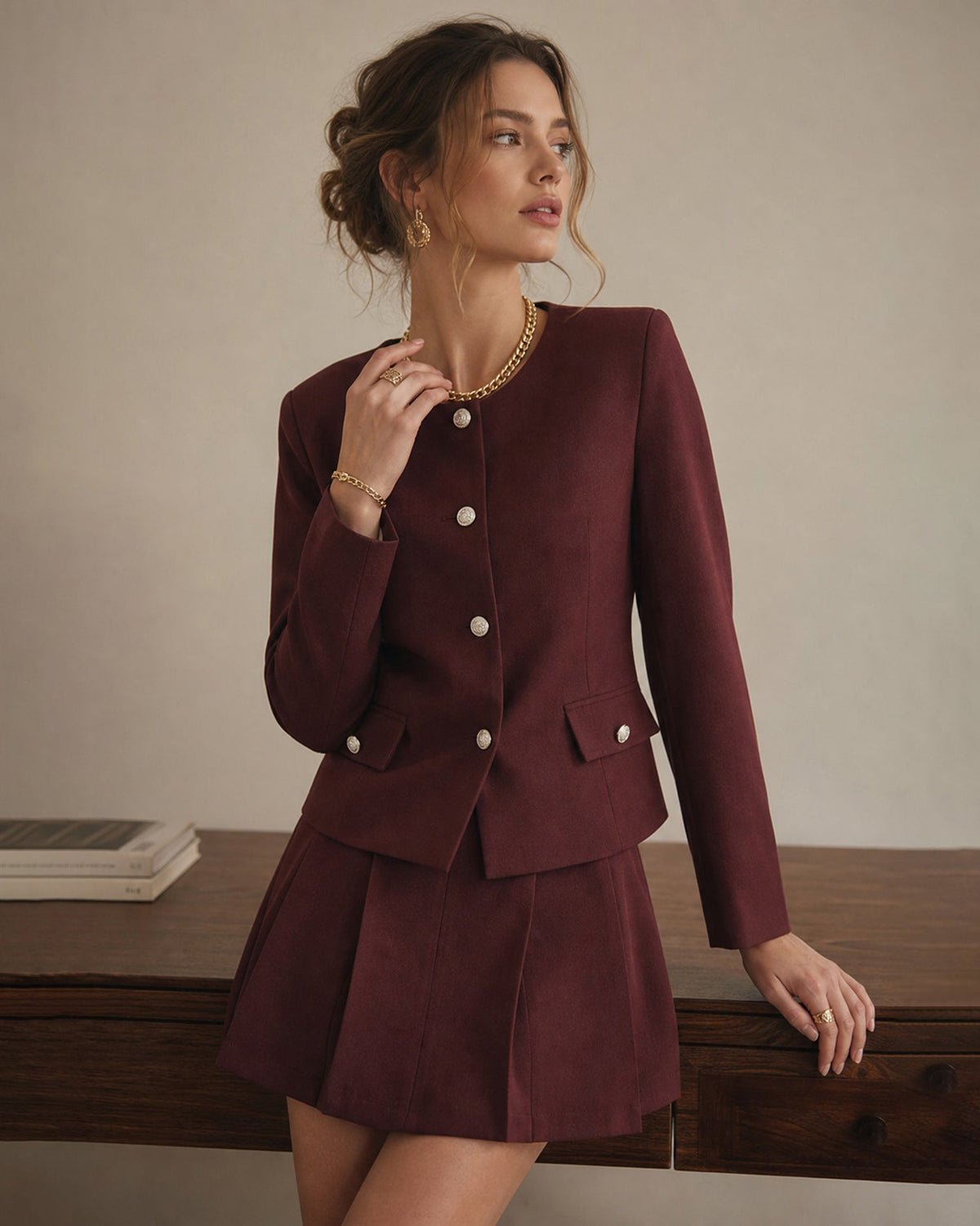Chaqueta de un solo pecho color rojo vino