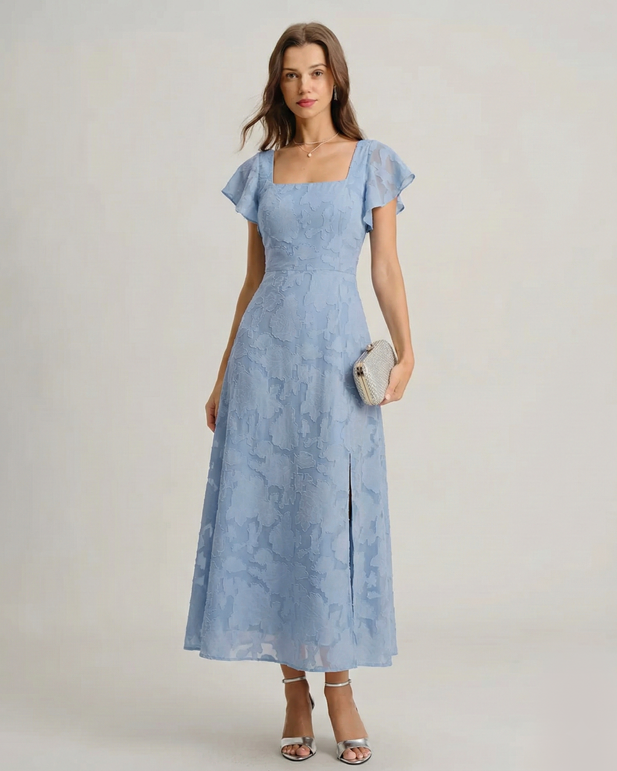 Vestido elegante azul con estampado floral