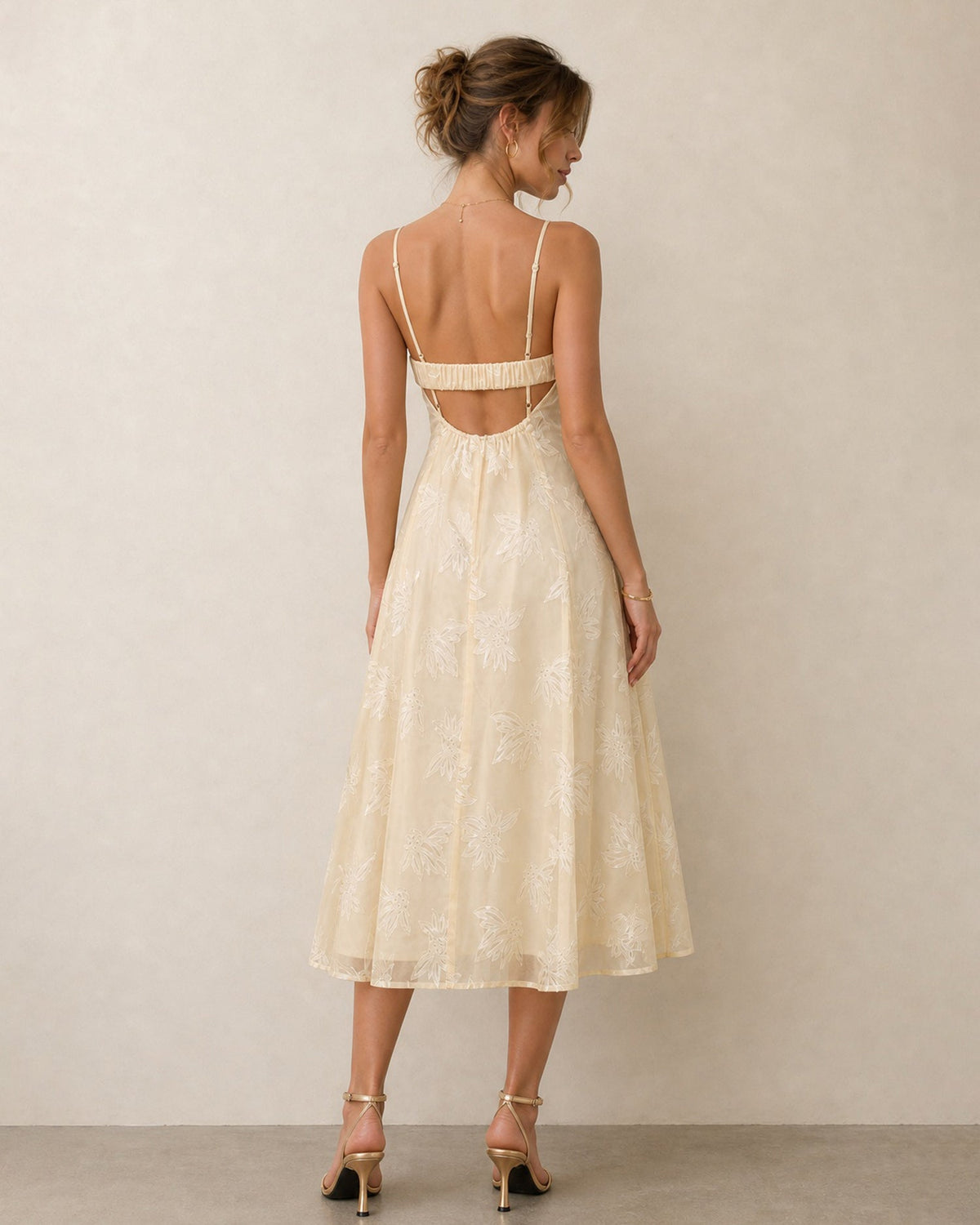 Vestido de espalda de jacquard color albaricoque