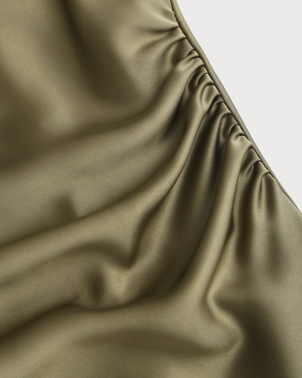 Vestido elegante de satén verde