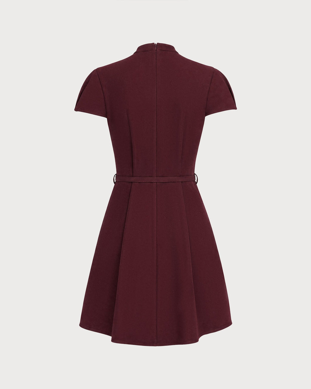 Vestido mini color vino con cuello mao y cinturón