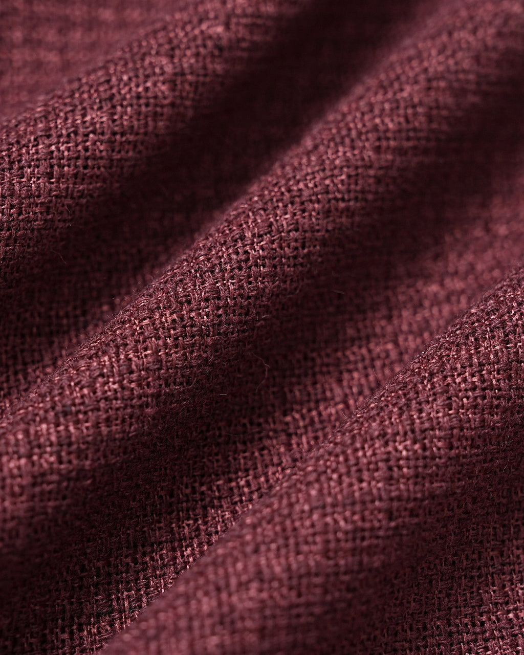 Vestido corto de línea A con cuello rojo y botones frontales