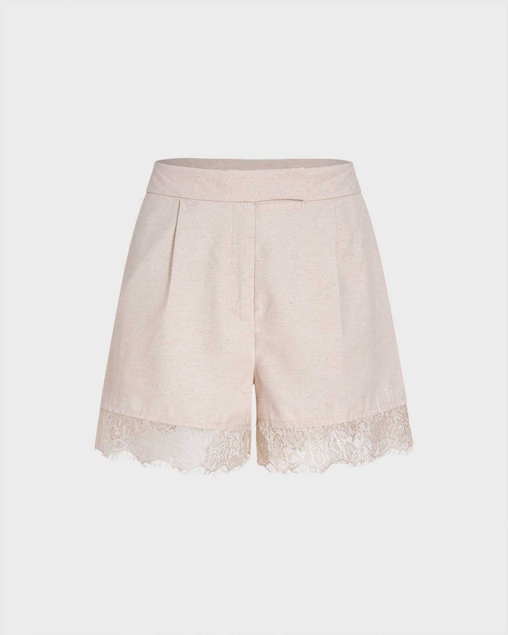 Pantalones cortos color albaricoque con ribete de encaje y bolsillos