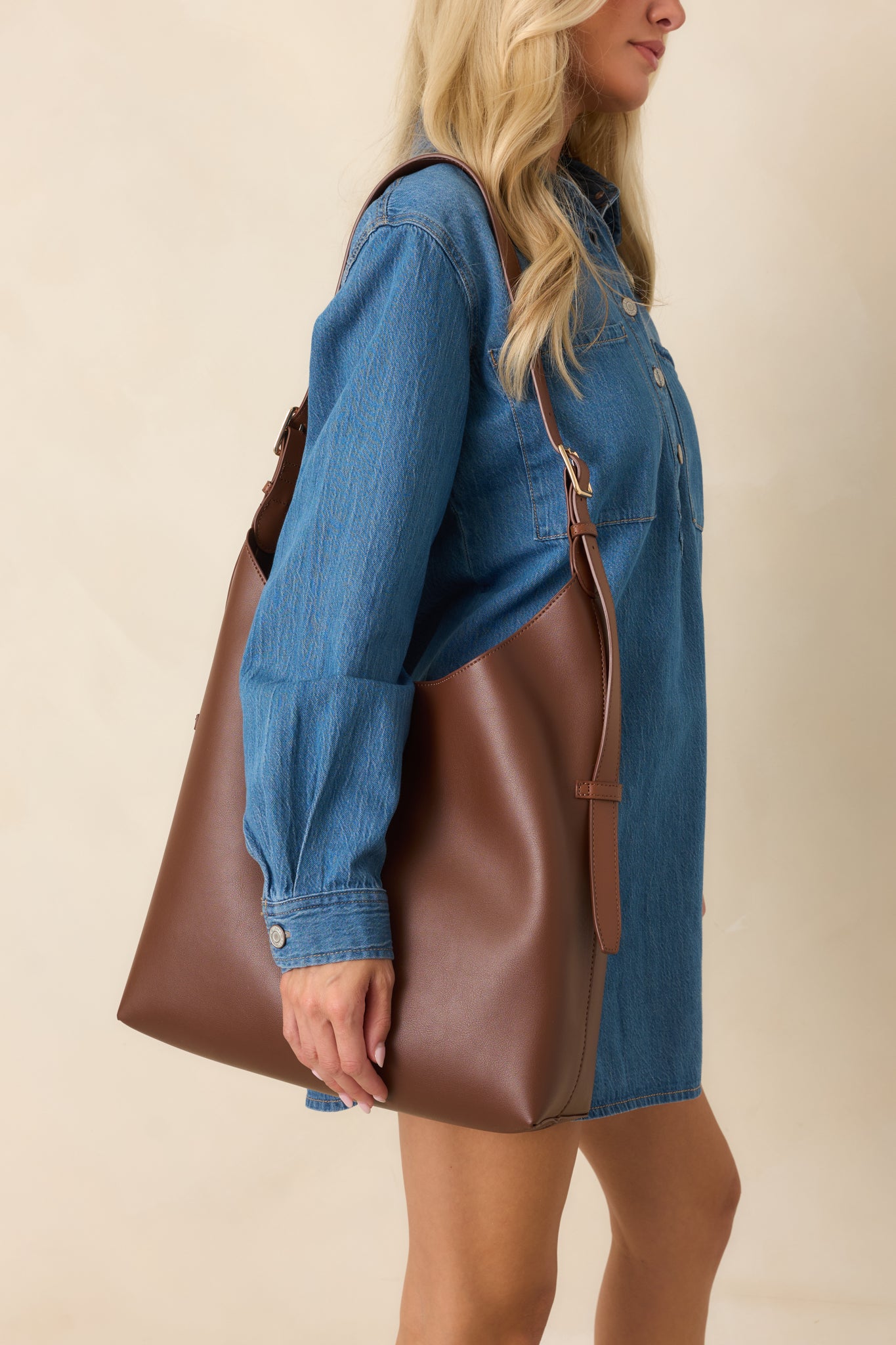 Bolso hombro chocolate