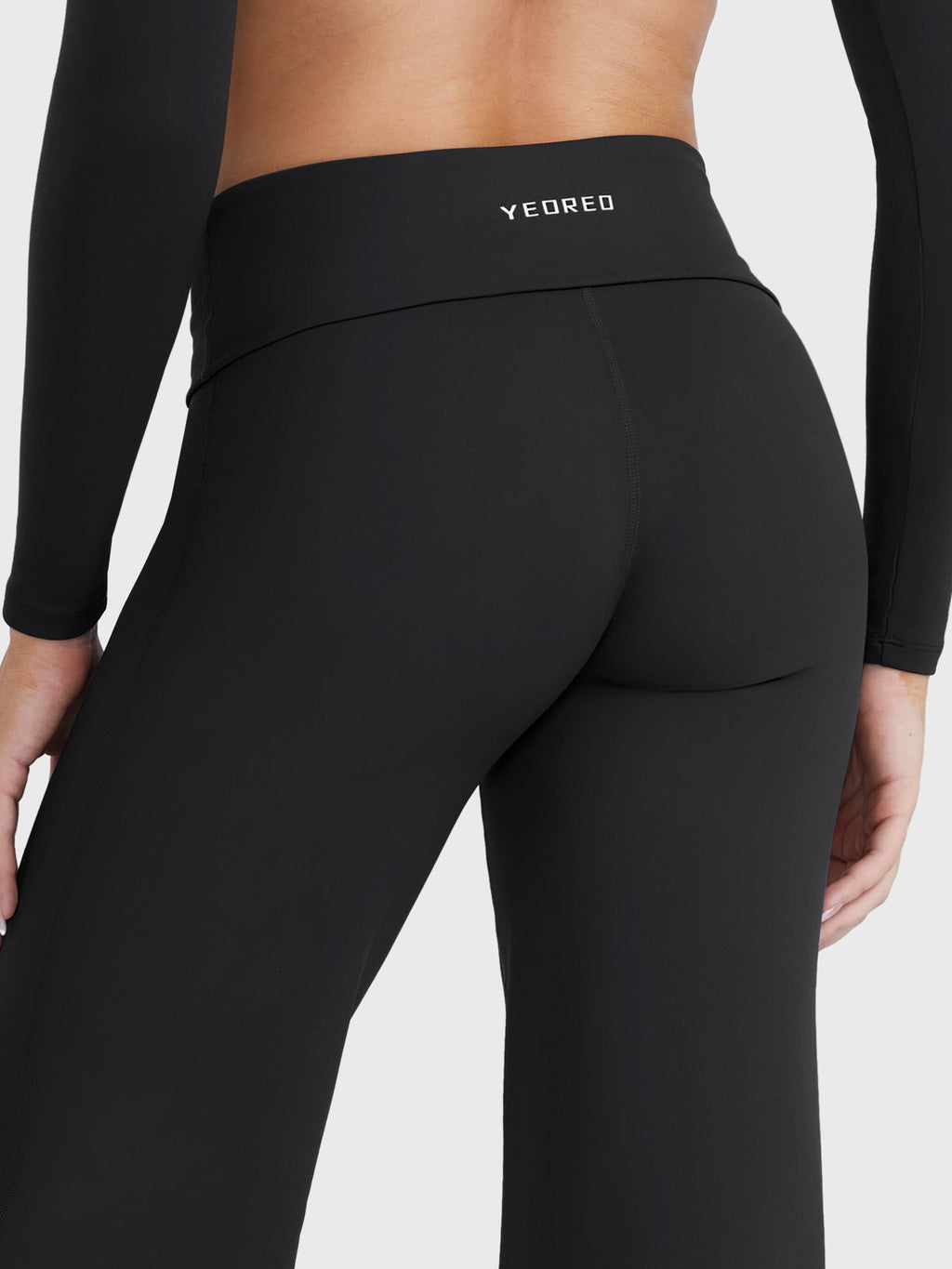 Yeoreo SoftHue Leggings de pierna recta de 31,5" con cintura doblada – Ajuste suave y favorecedor