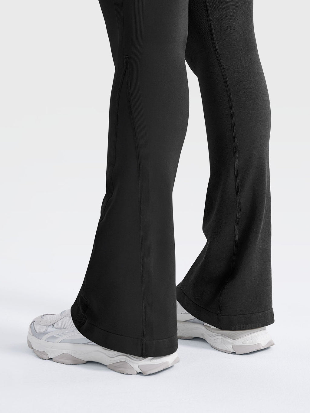 Yeoreo Leggings acampanados mini de cintura alta con efecto contorno, 29,5 pulgadas