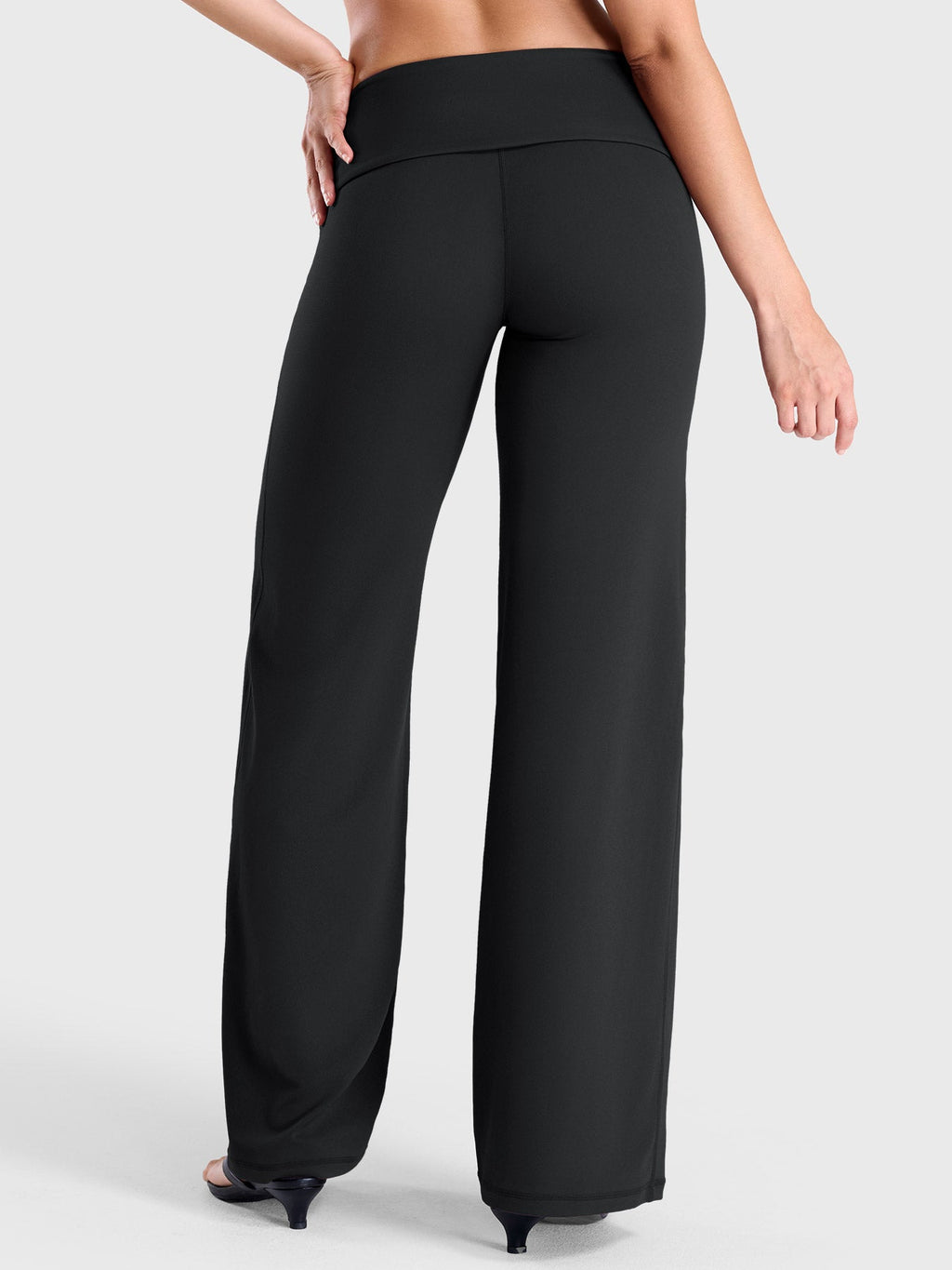 Leggings Yeoreo Ease de pierna recta con cintura de lazo