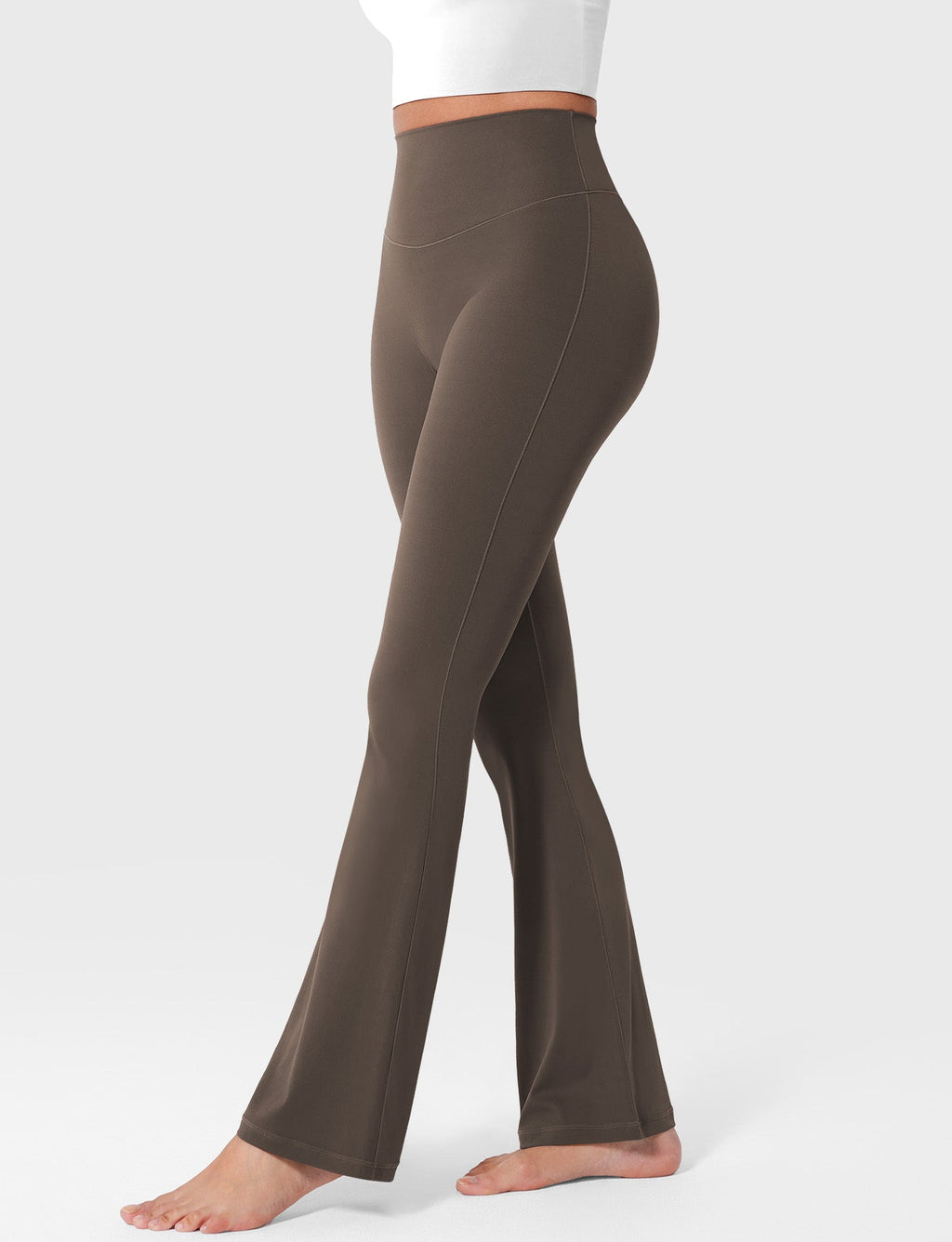 Yeoreo SoftHue Leggings acampanados de 30": ajuste suave y favorecedor, comodidad elegante para el día a día