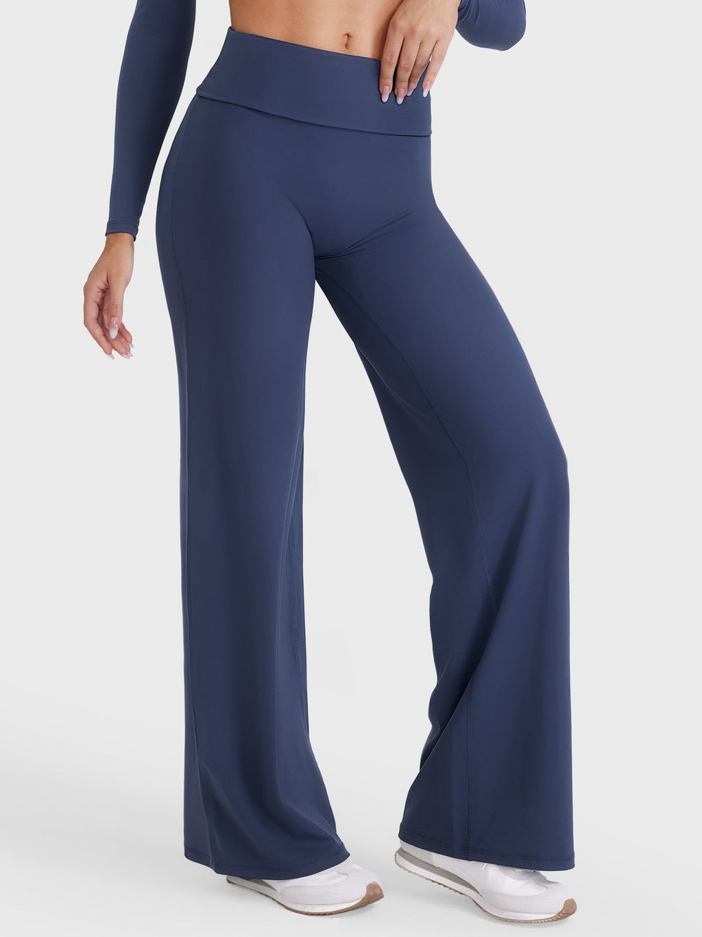 Yeoreo SoftHue Leggings de pierna recta de 31,5" con cintura doblada – Ajuste suave y favorecedor