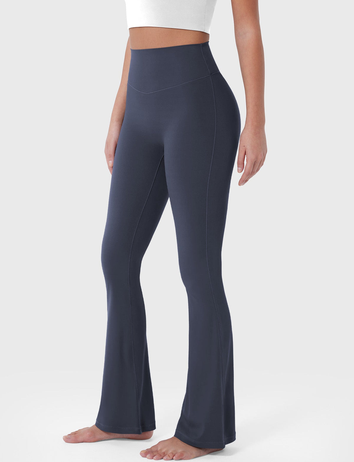 Yeoreo SoftHue Leggings acampanados de 30": ajuste suave y favorecedor, comodidad elegante para el día a día