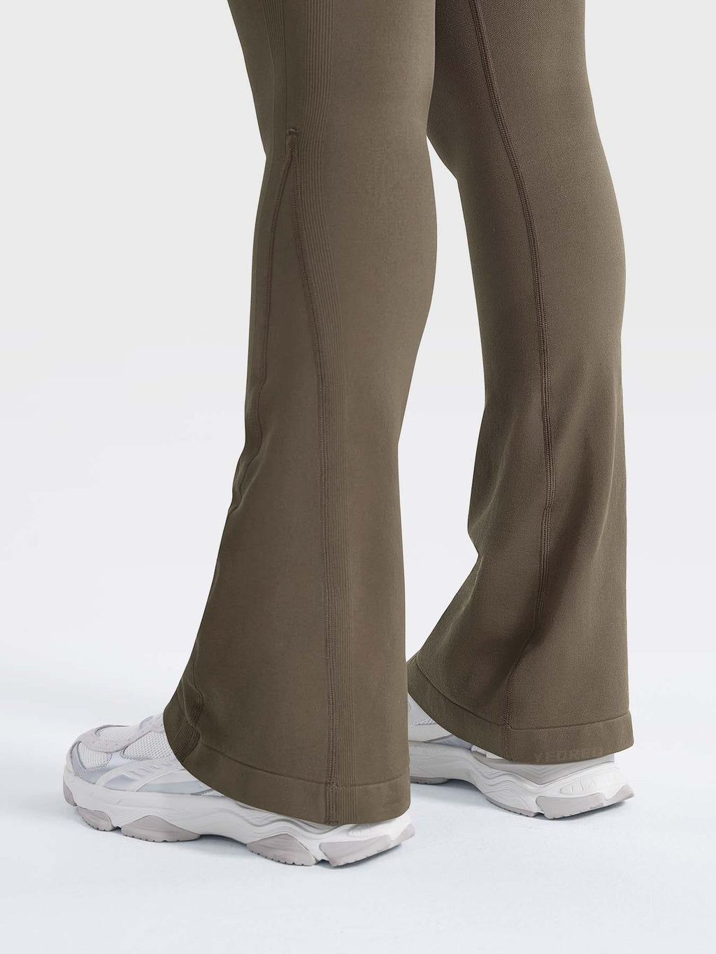 Yeoreo Leggings acampanados mini de cintura alta con efecto contorno, 29,5 pulgadas
